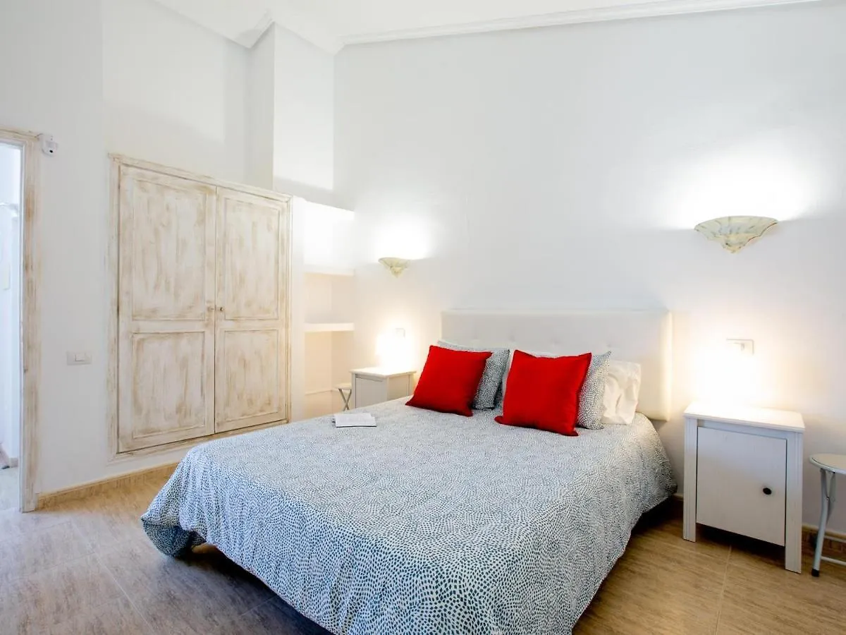 Stylish Apartment In Costa Adeje, Pool And Wi-Fi